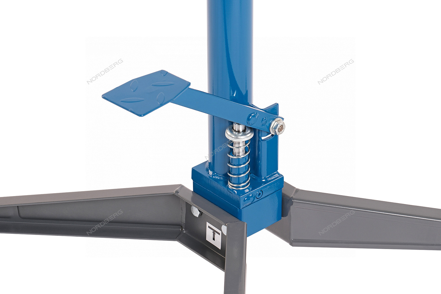 Стойка трансмиссионная, 0,5 т, с регулируемой насадкой N3405T