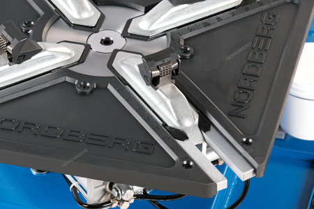 Станок шиномонтажный автомат, двухскоростной, стол с накладками, 380 В, синий 4641ID