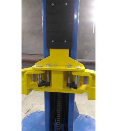 Автомобильный гидравлический подъемник на 5 тонн TS-5