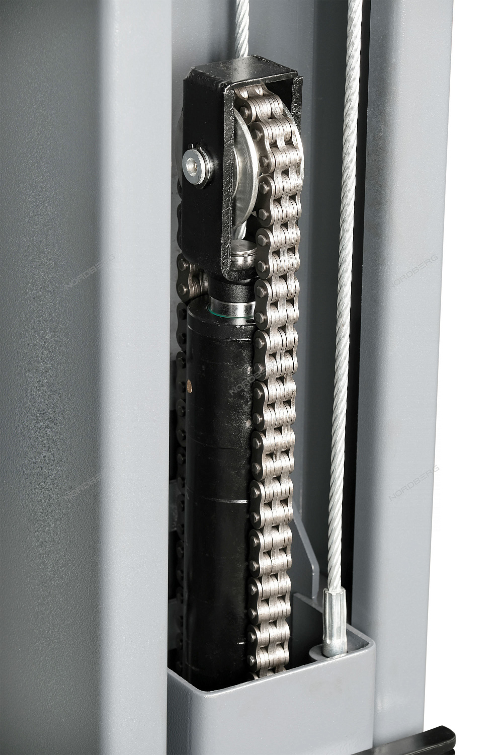 Подъемник 380V 2х стоечный 4,5т NORDBERG N4124AM-4,5G (серый)