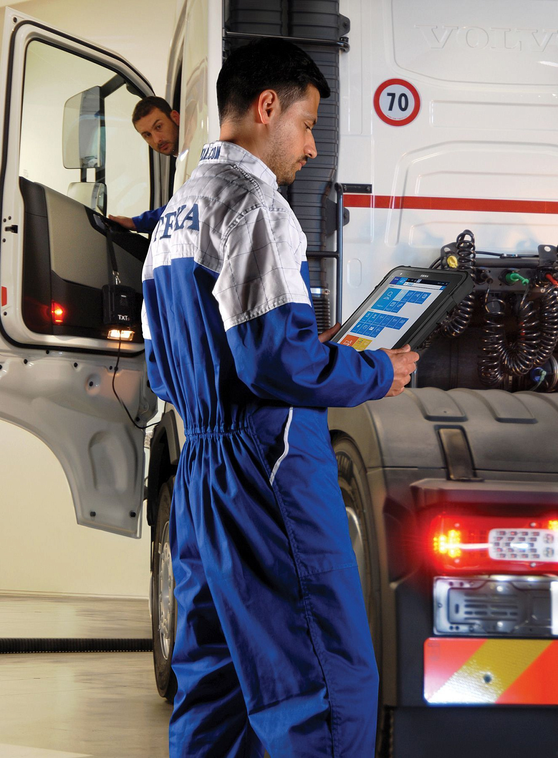 Автосканер TEXA NAVIGATOR TXTs BODY