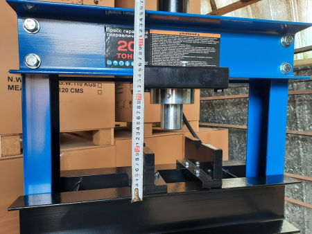 Пресс гидравлический ручной/ножной с подвижным штоком на 20 тонн 0500F-3