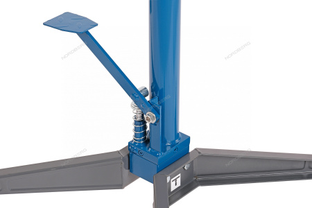 Стойка трансмиссионная, 0,5 т, с регулируемой насадкой N3405T