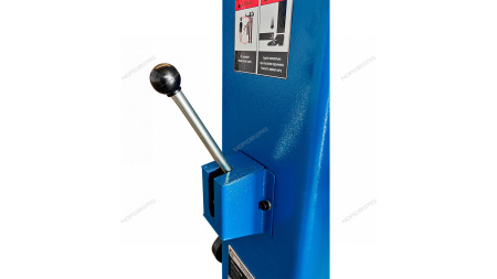 Подъемник 2х стоечный 4т со снятием стопоров с одной колонны N4120BM-4B