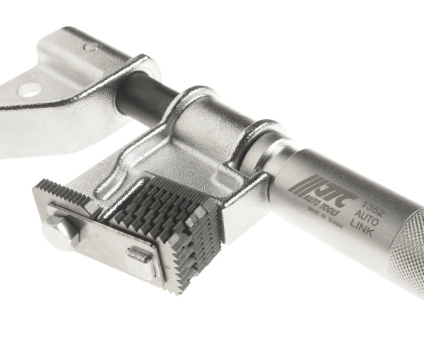 Плашка 1"-1/4"-5" для внешней резьбы универсальная в кейсе JTC-1352