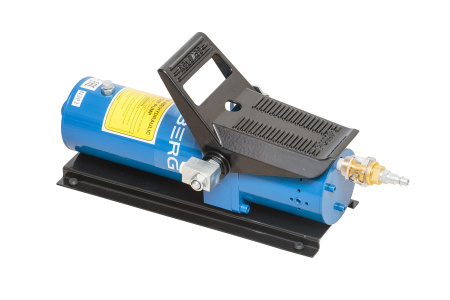 Насос пневмогидравлический, 690 мл