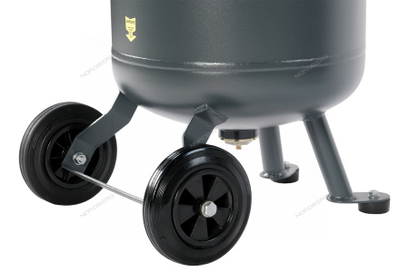 Компрессор вертикальный поршневой с ременной передачей 220В, ресив. 100л, 420л/мин NCPV100/420A