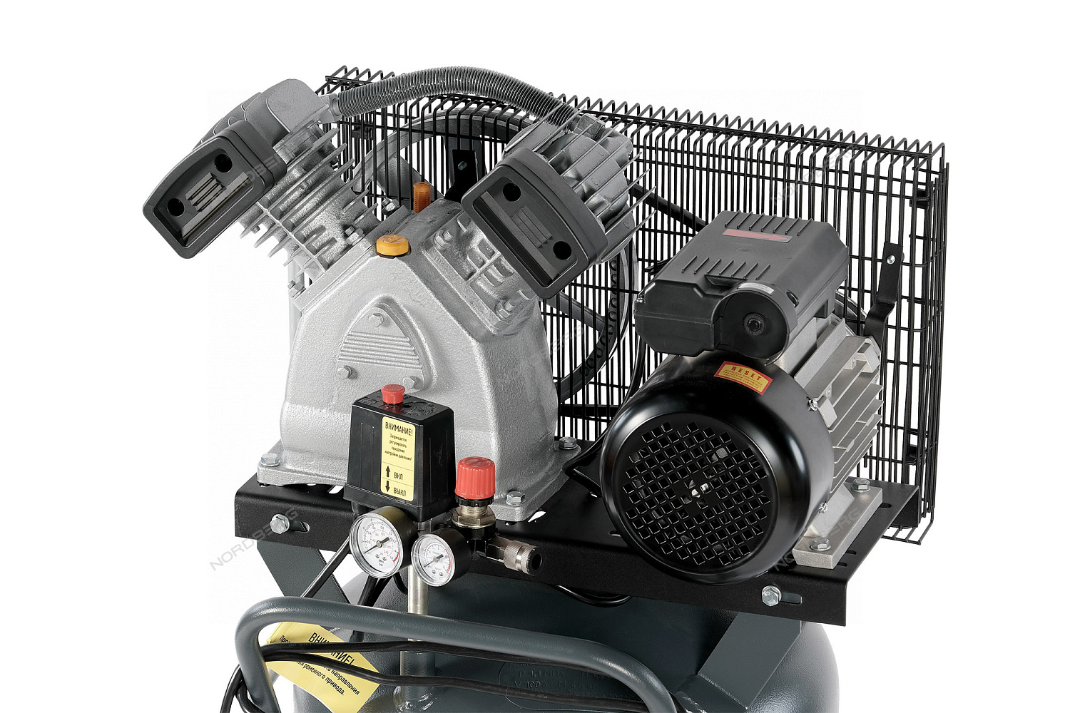 Компрессор вертикальный поршневой с ременной передачей 220В, ресив. 100л, 420л/мин NCPV100/420A