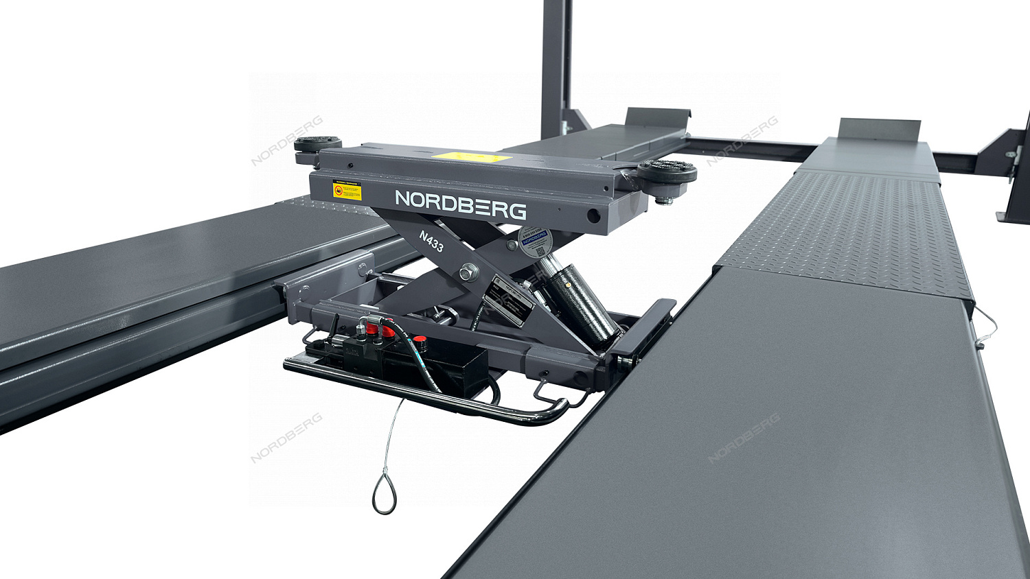 Подъемник четырехстоечный 5 т, c ручной траверсой 3 т N433, для сход-развала, механическое снятие 4450_MG(M)