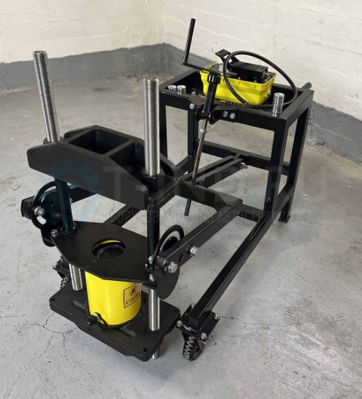 Выпрессовщик шкворней грузовых автомобилей на тележке ТТН-101П